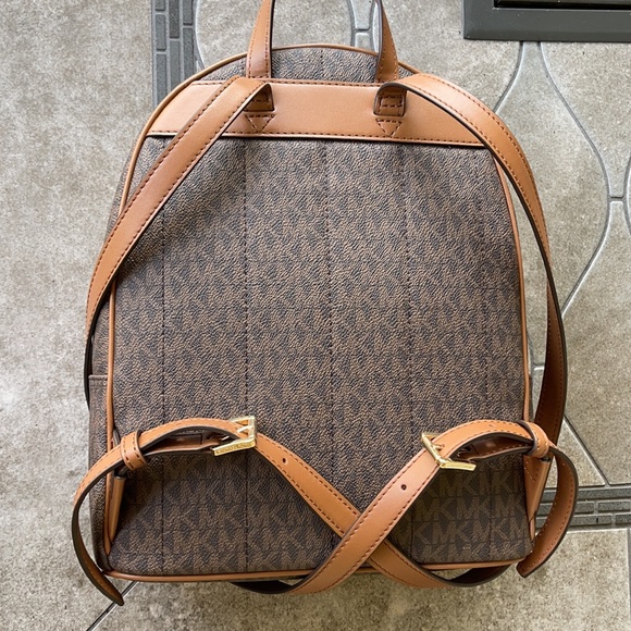 Michael Kors Kenly Backpack - Picture 6 of 16